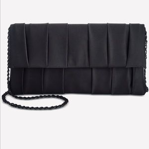 Adrianna Papell satin party clutch NWT ❤️